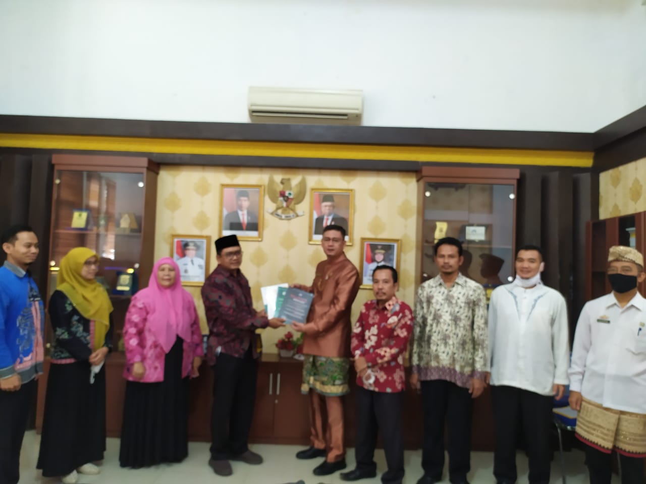 Pascasarjana IAIN Metro  mengadakan Kerjasama dengan DPRD Kota Metro